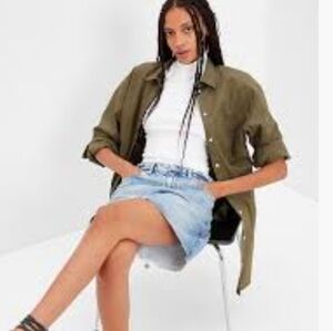 GAP Weekend Tunic in Khaki Green (M)